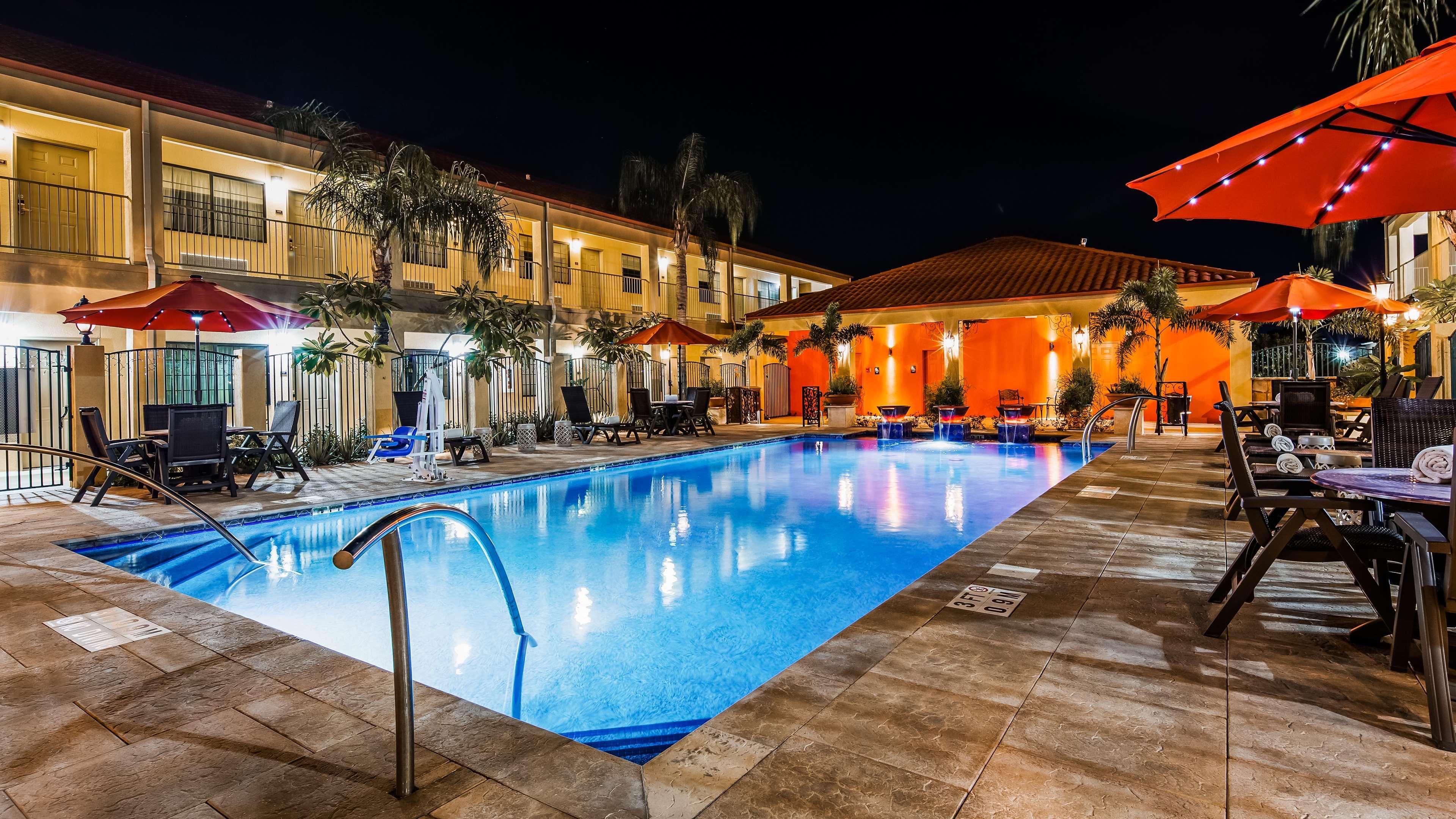 Western San Isidro Hotel 3*