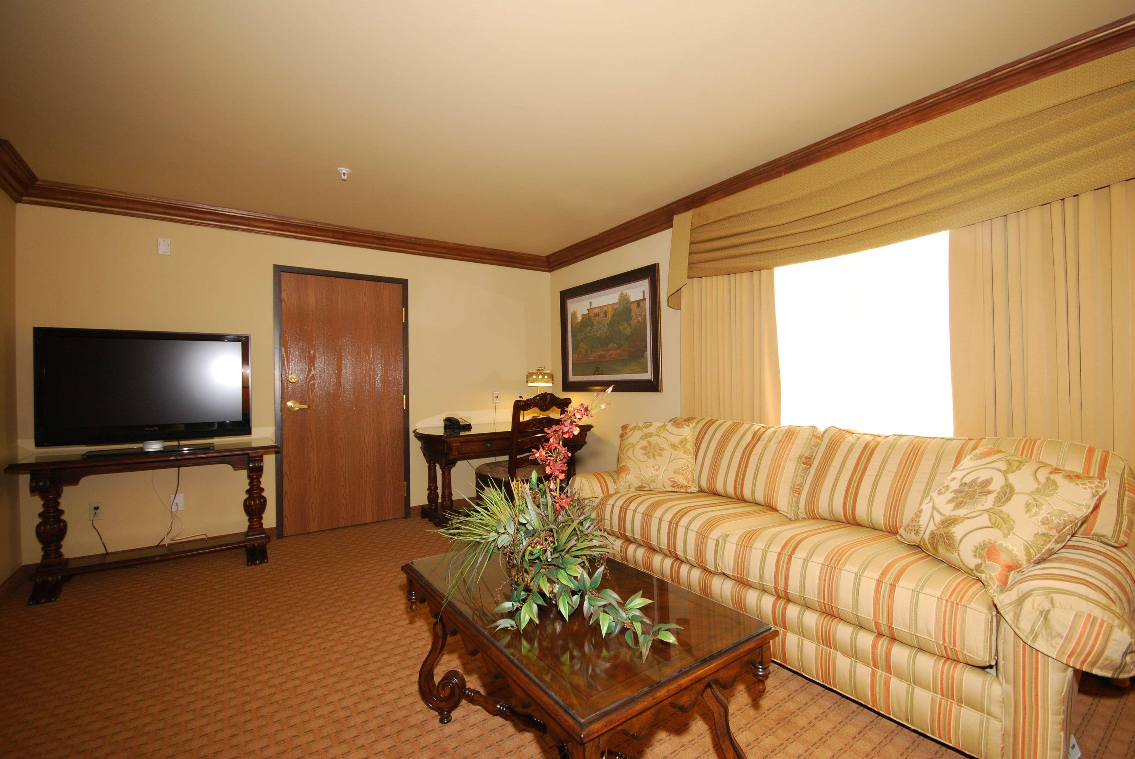 Hotel Western San Isidro