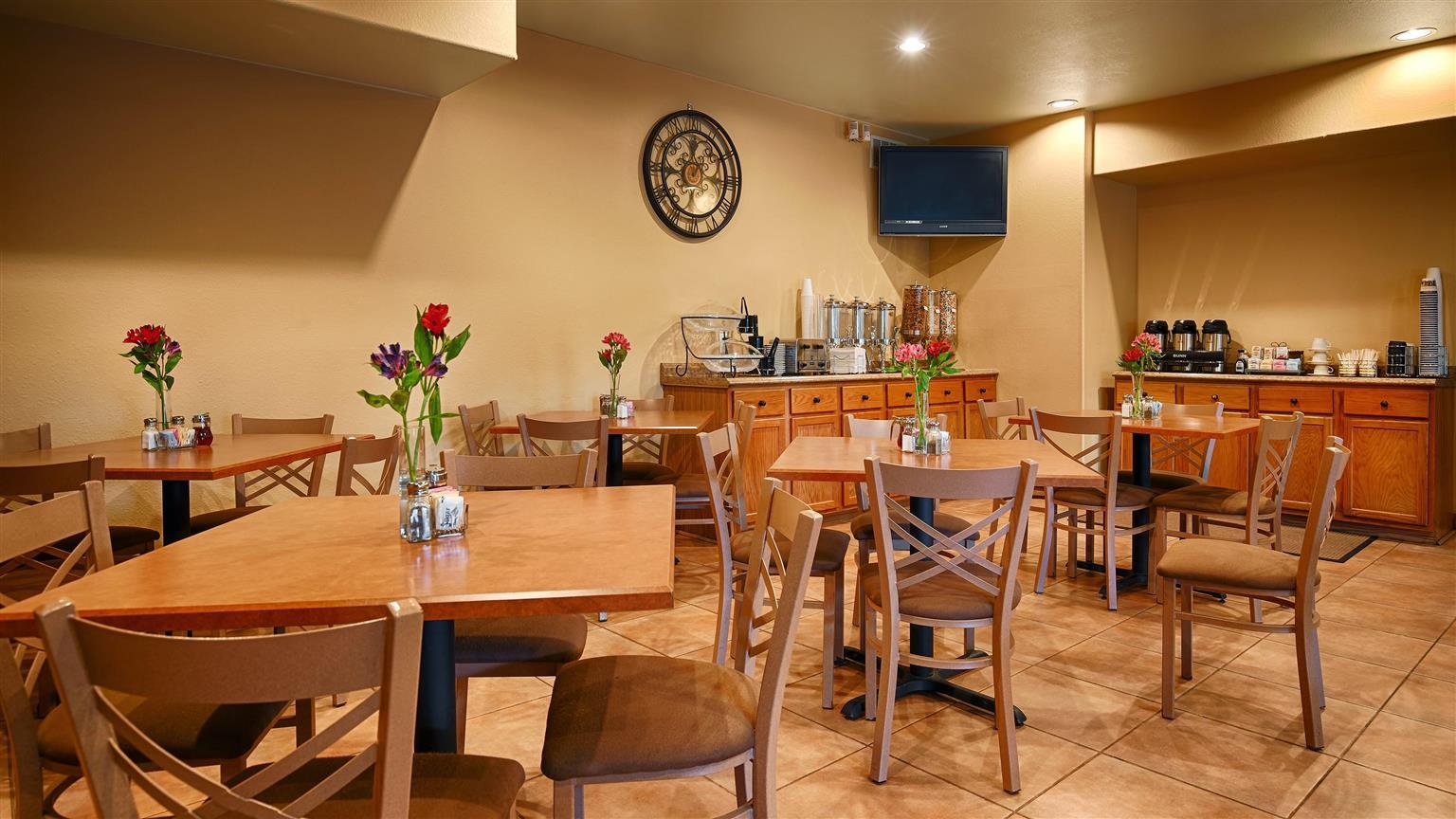 Western San Isidro Hotel